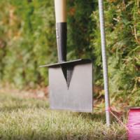 Rasenkantenstecher – Für saubere Rasenkanten unverzichtbar!
